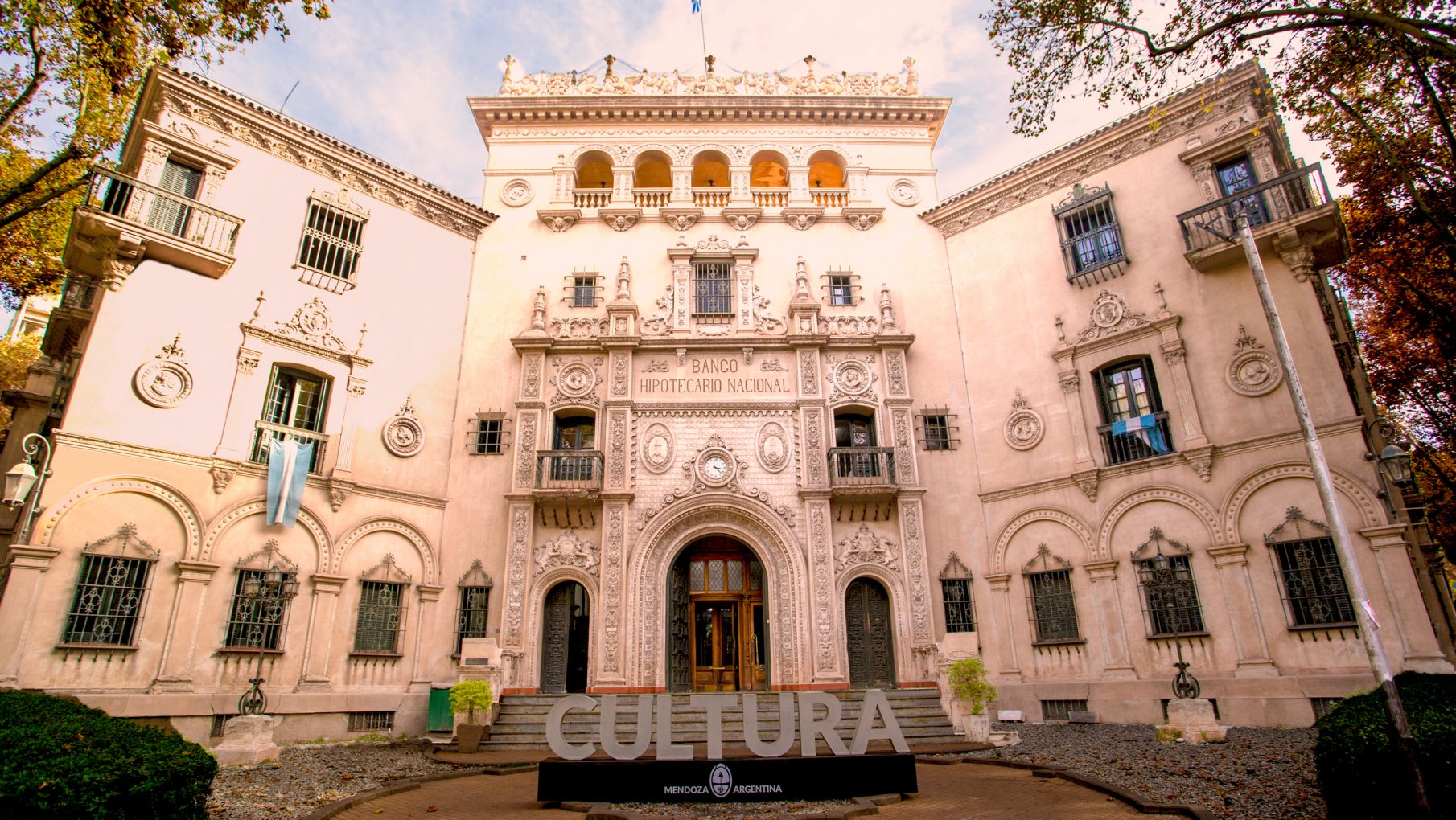 La Sala Elina Alba será escenario de un Mercado de Diseño, Arte y Cultura